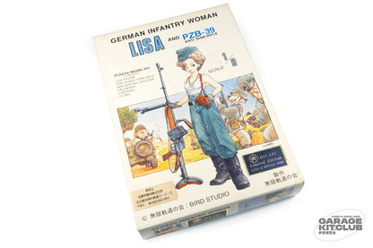 Akira Toriyama's German Infantry Woman Lisa Plastic Kit Hikari Limited Edition