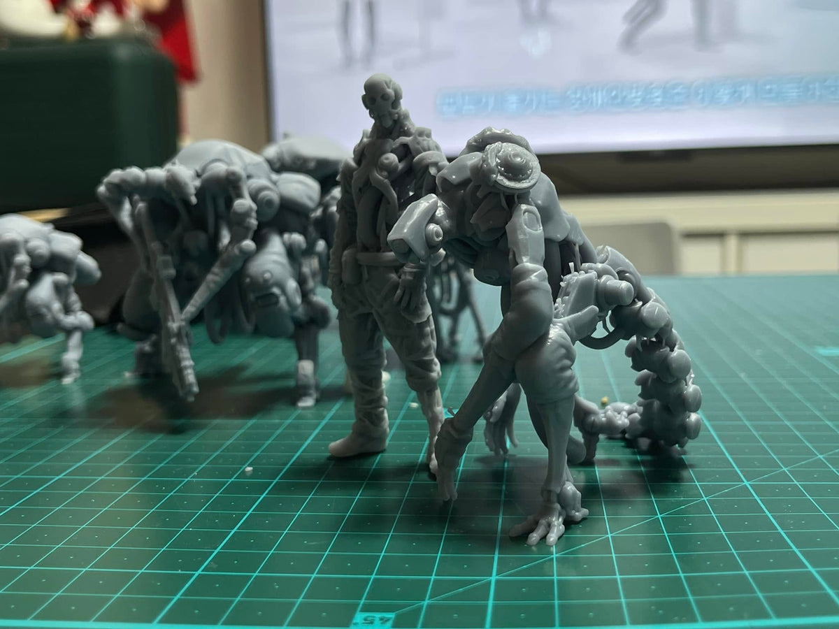Weird Punk ME-7 Go Mob Resin Model Kit